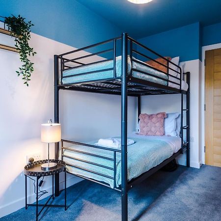 Stunning 2 Bed Apt By Greenstay Serviced Accommodation - Located In Formby Village - Perfect For Short & Long Stays - Couples, Friends & Families & Business Travellers All Welcome - Dog Friendly - 7 Extérieur photo
