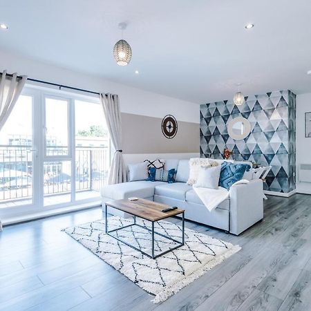 Stunning 2 Bed Apt By Greenstay Serviced Accommodation - Located In Formby Village - Perfect For Short & Long Stays - Couples, Friends & Families & Business Travellers All Welcome - Dog Friendly - 7 Extérieur photo