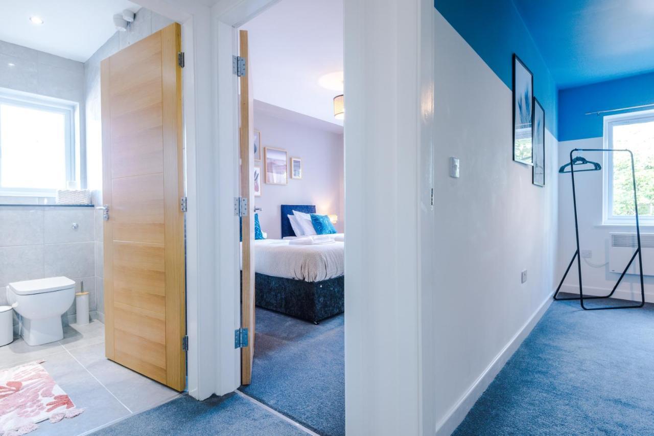 Stunning 2 Bed Apt By Greenstay Serviced Accommodation - Located In Formby Village - Perfect For Short & Long Stays - Couples, Friends & Families & Business Travellers All Welcome - Dog Friendly - 7 Extérieur photo